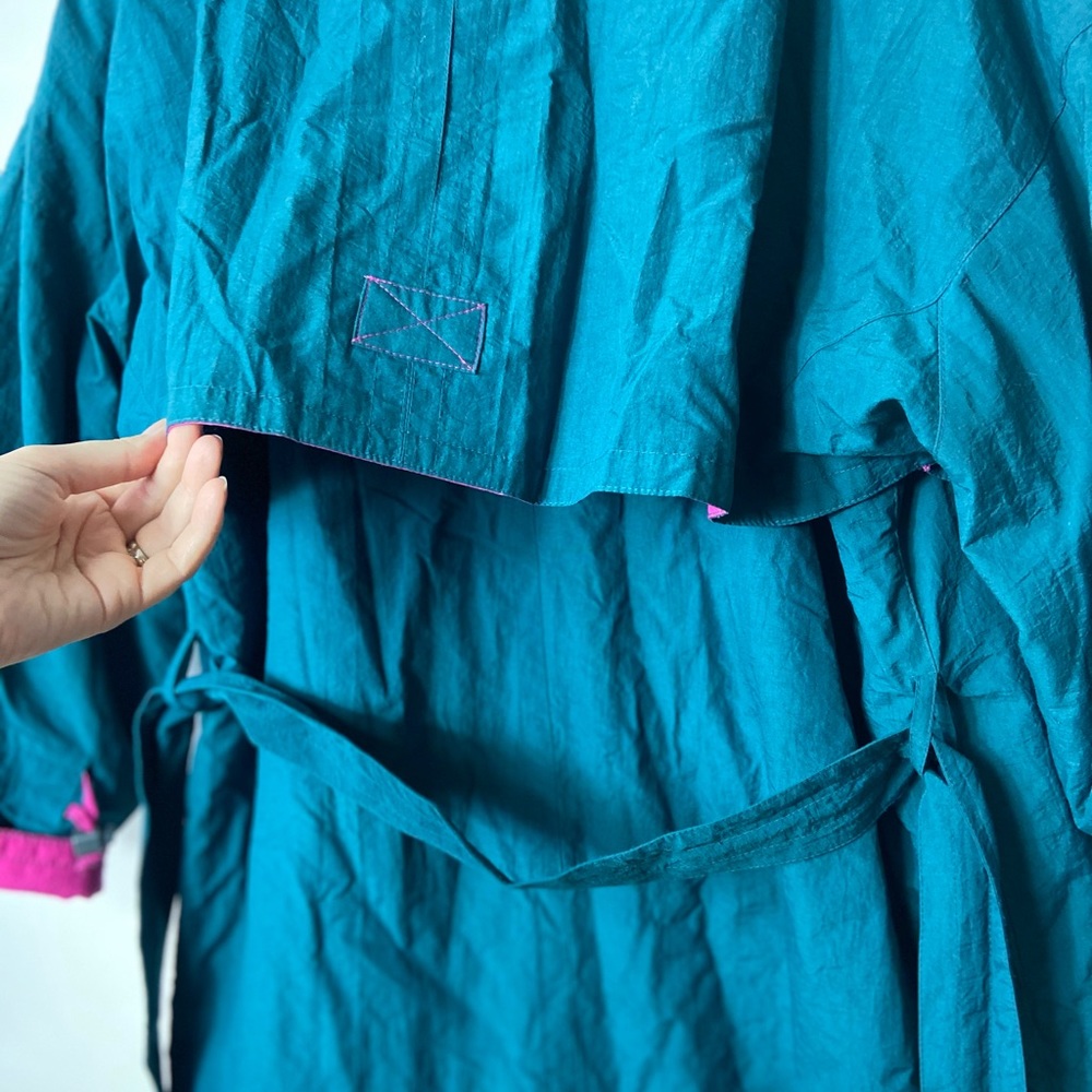 Vintage Via Veneto Trench Coat - Picture 6 of 9